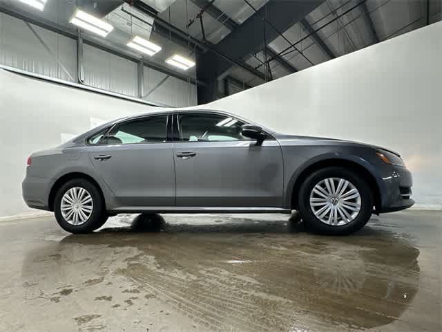 2014 Volkswagen Passat S