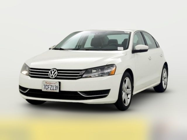 2014 Volkswagen Passat SE