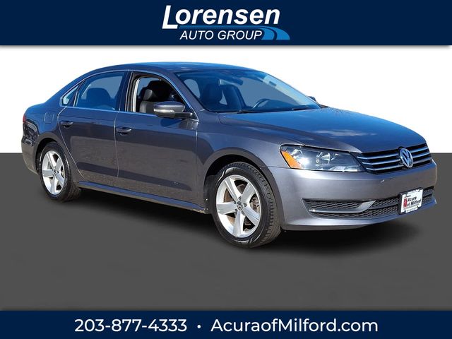 2014 Volkswagen Passat SE