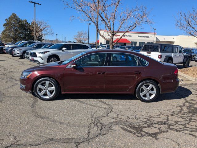 2014 Volkswagen Passat SE