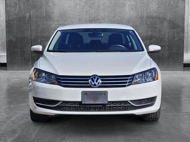 2014 Volkswagen Passat SE