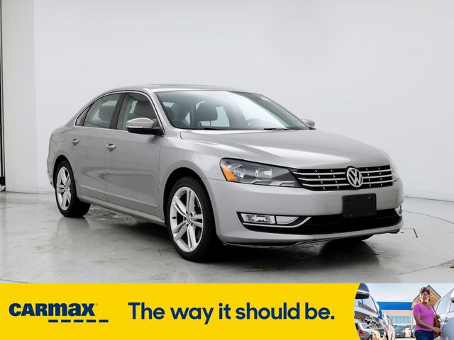 2014 Volkswagen Passat SEL Premium