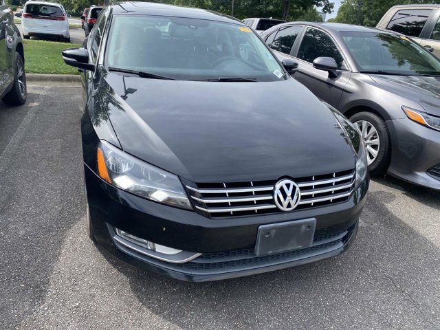 2014 Volkswagen Passat SEL Premium