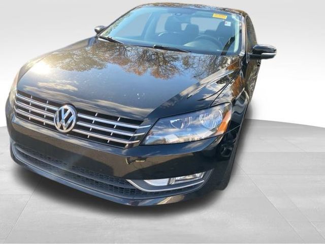 2014 Volkswagen Passat SEL Premium