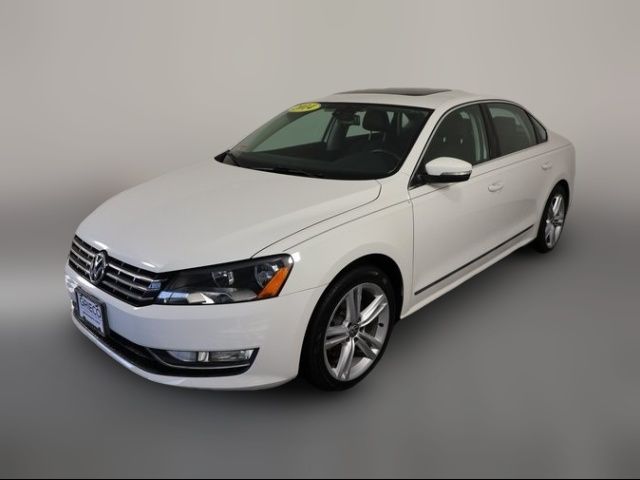 2014 Volkswagen Passat SEL Premium