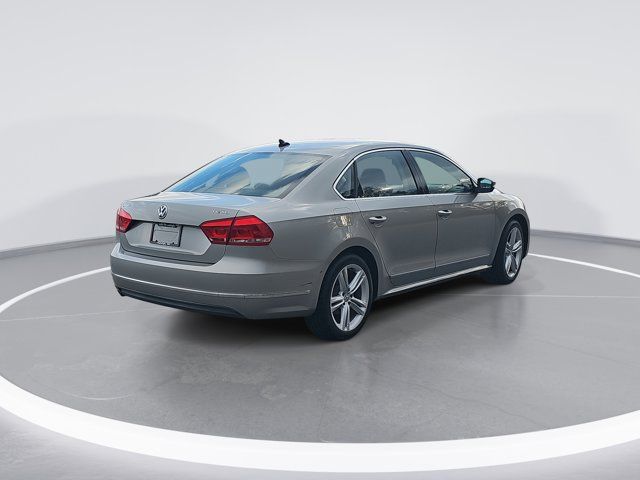 2014 Volkswagen Passat SEL Premium