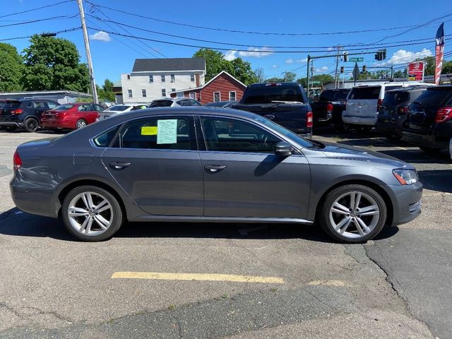 2014 Volkswagen Passat SE