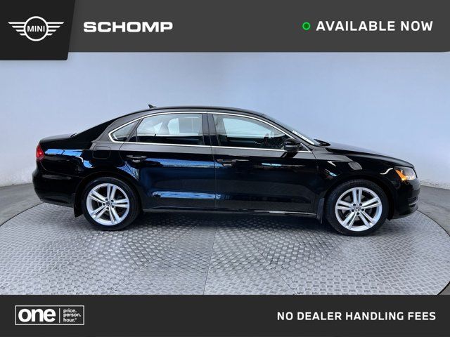 2014 Volkswagen Passat SE