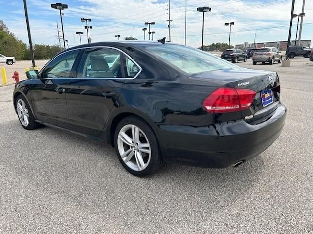 2014 Volkswagen Passat SE