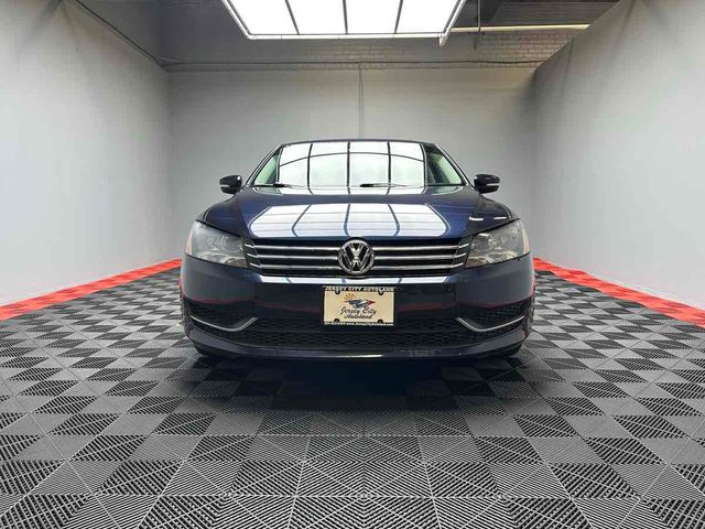 2014 Volkswagen Passat SE