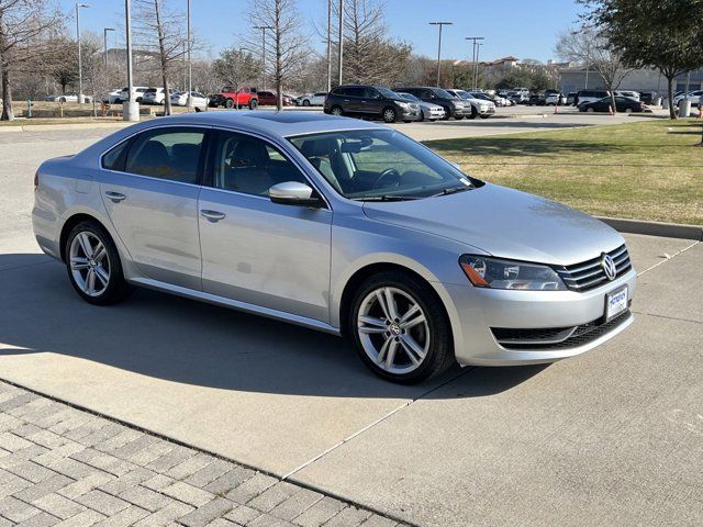 2014 Volkswagen Passat SE