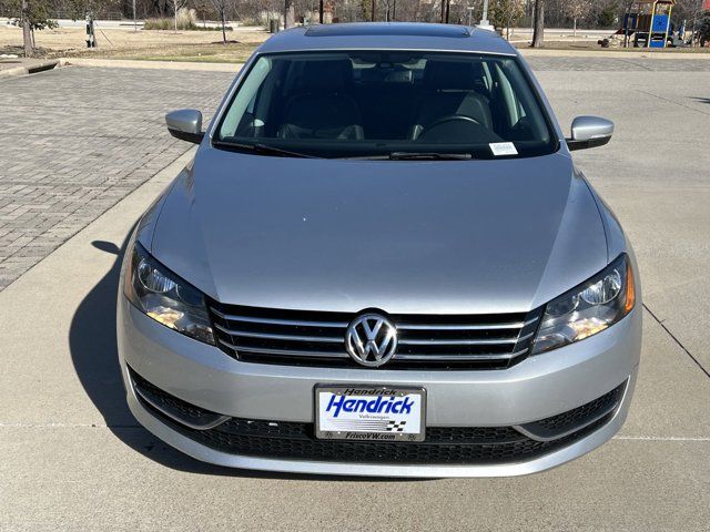 2014 Volkswagen Passat SE