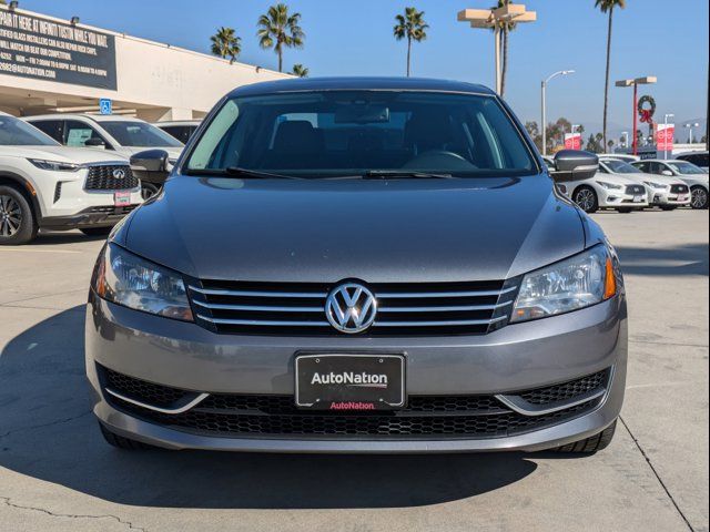 2014 Volkswagen Passat SE