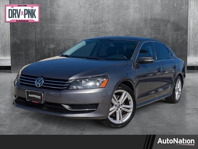 2014 Volkswagen Passat SE