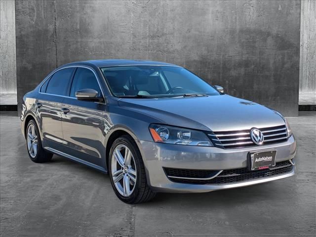 2014 Volkswagen Passat SE