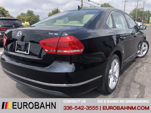 2014 Volkswagen Passat TDI SE Navigation