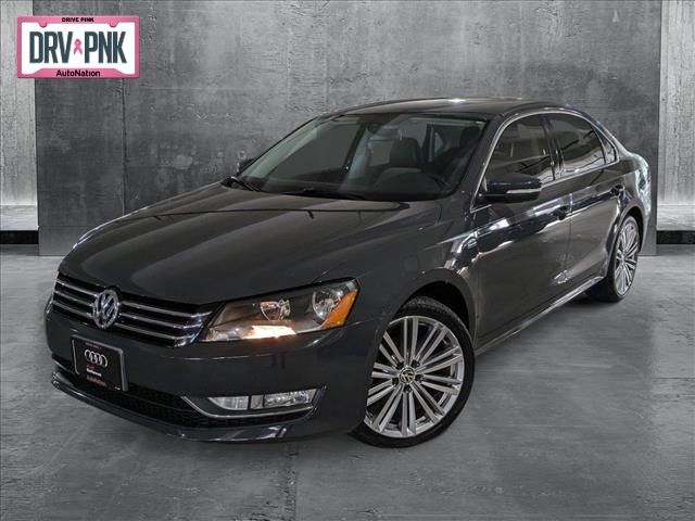 2014 Volkswagen Passat Sport