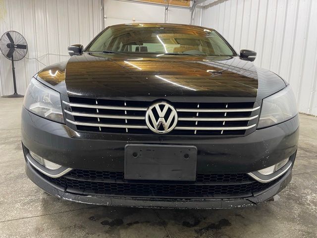 2014 Volkswagen Passat TDI SE Navigation