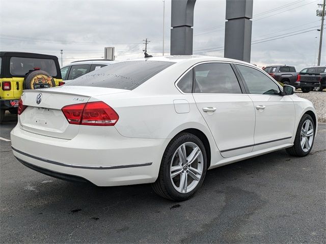 2014 Volkswagen Passat TDI SE Navigation