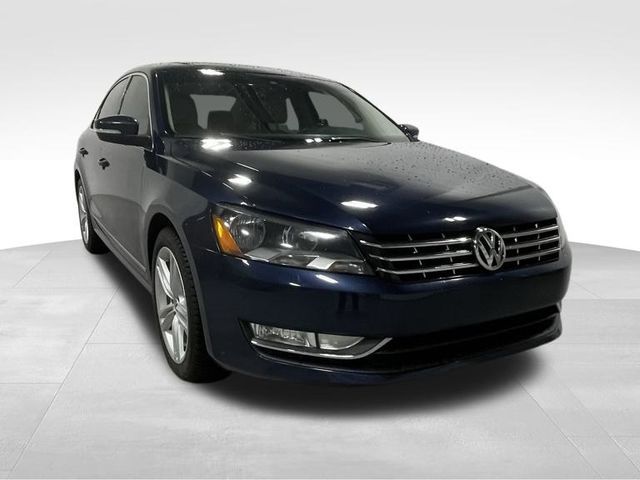 2014 Volkswagen Passat TDI SE Navigation