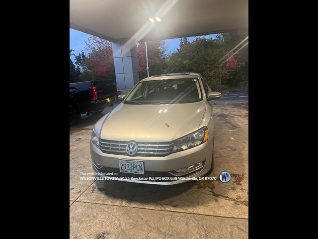 2014 Volkswagen Passat TDI SE Navigation