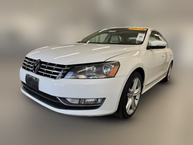 2014 Volkswagen Passat TDI SE Navigation