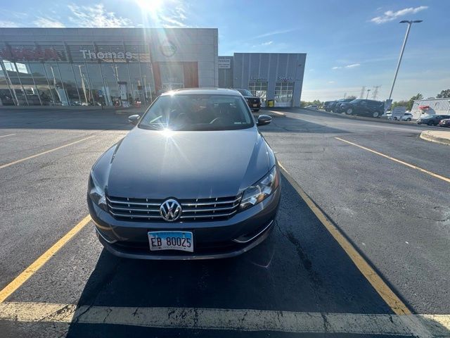 2014 Volkswagen Passat TDI SE