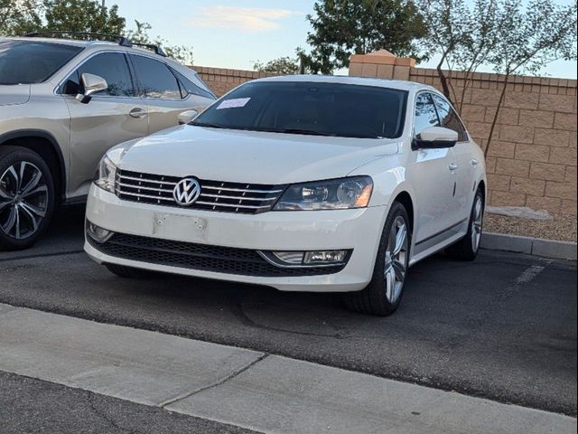 2014 Volkswagen Passat TDI SE Navigation