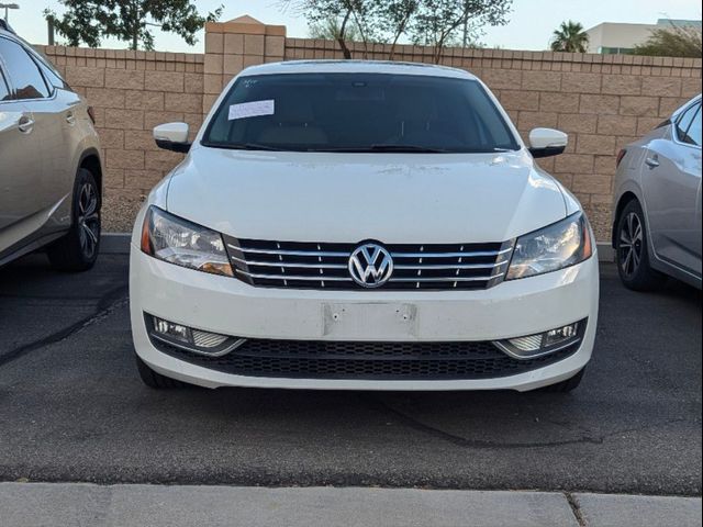 2014 Volkswagen Passat TDI SE Navigation