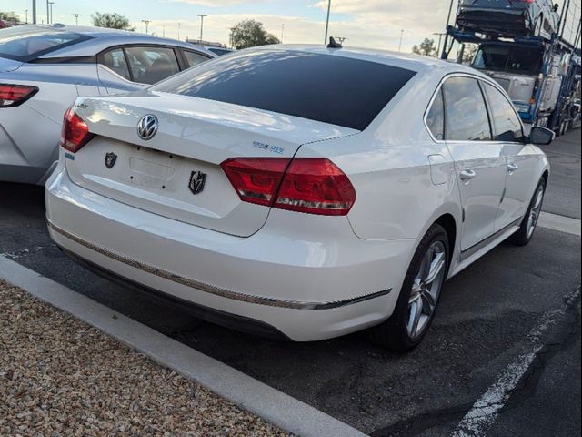 2014 Volkswagen Passat TDI SE Navigation