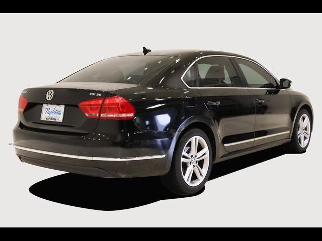 2014 Volkswagen Passat TDI SE Navigation