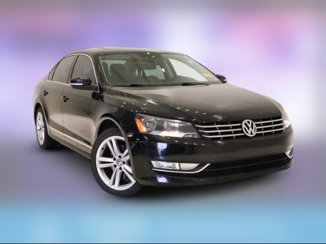 2014 Volkswagen Passat TDI SE Navigation