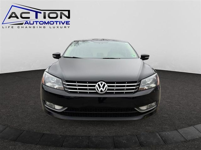 2014 Volkswagen Passat TDI SE Navigation