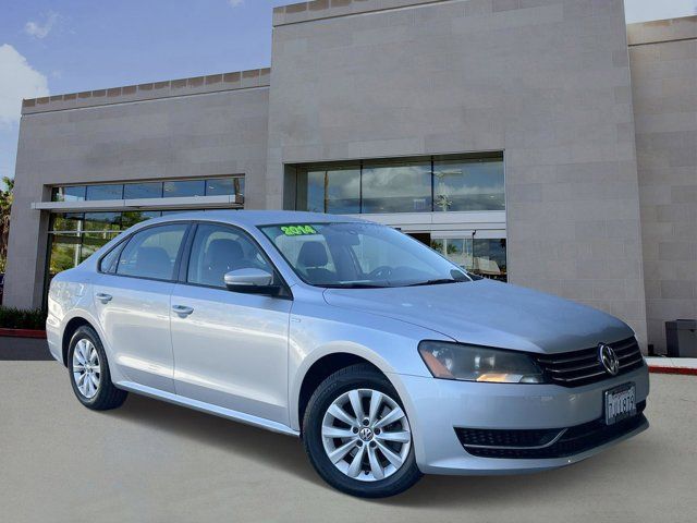 2014 Volkswagen Passat Wolfsburg Edition