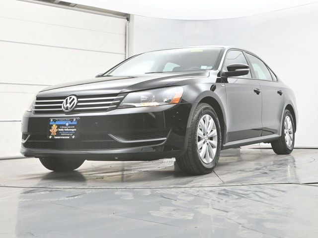 2014 Volkswagen Passat Wolfsburg Edition