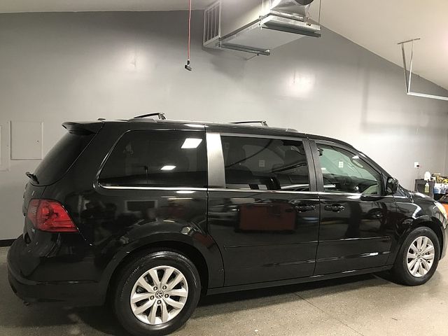 2014 Volkswagen Routan SE RSE Navigation