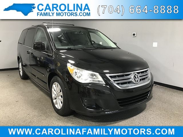 2014 Volkswagen Routan SE RSE Navigation