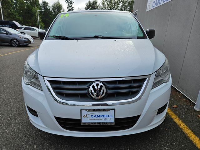 2014 Volkswagen Routan S