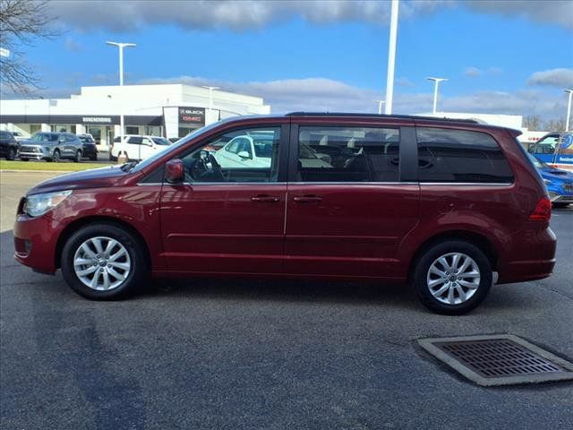 2014 Volkswagen Routan SE RSE Navigation