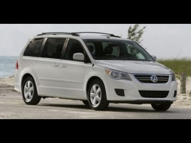 2014 Volkswagen Routan SE RSE Navigation