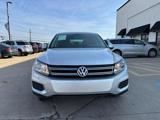 2014 Volkswagen Tiguan SE