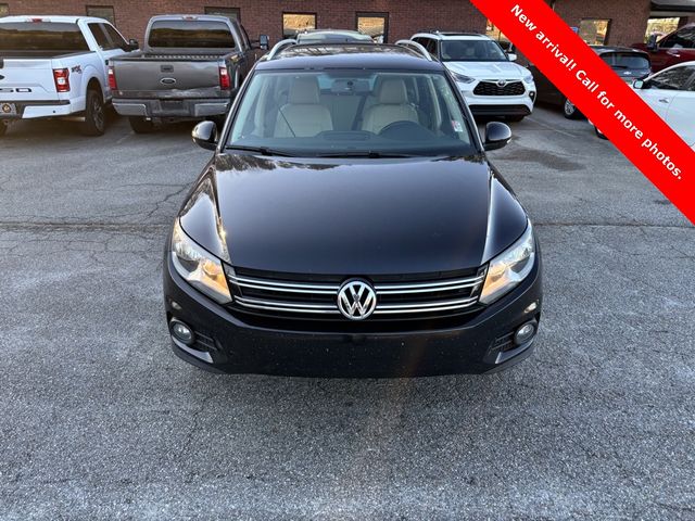 2014 Volkswagen Tiguan SE