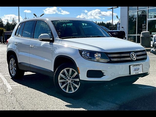 2014 Volkswagen Tiguan SE