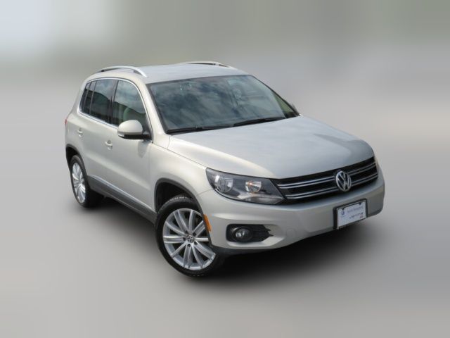 2014 Volkswagen Tiguan SE