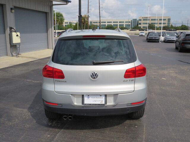 2014 Volkswagen Tiguan SE