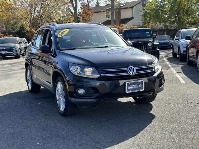 2014 Volkswagen Tiguan SE