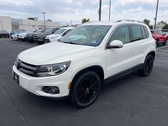 2014 Volkswagen Tiguan SE