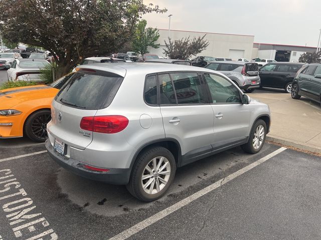 2014 Volkswagen Tiguan SE