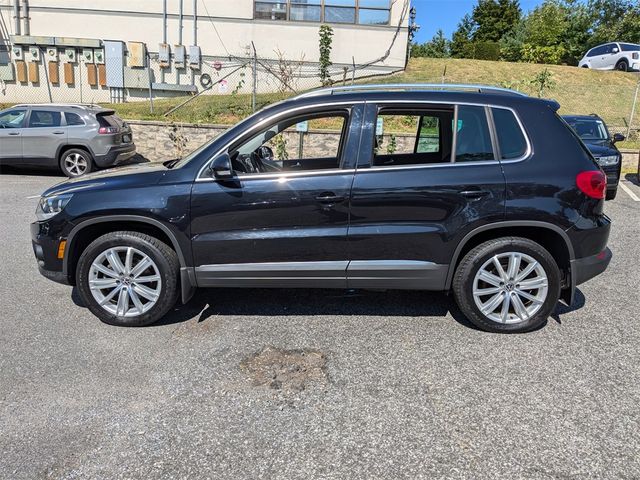 2014 Volkswagen Tiguan SE