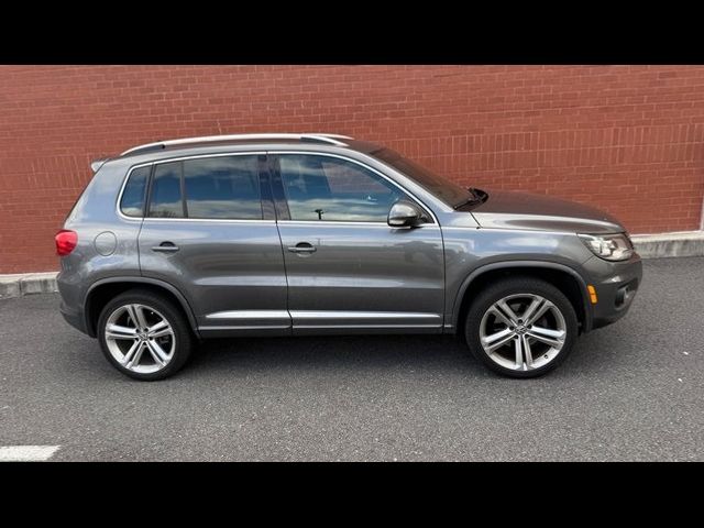 2014 Volkswagen Tiguan R-Line